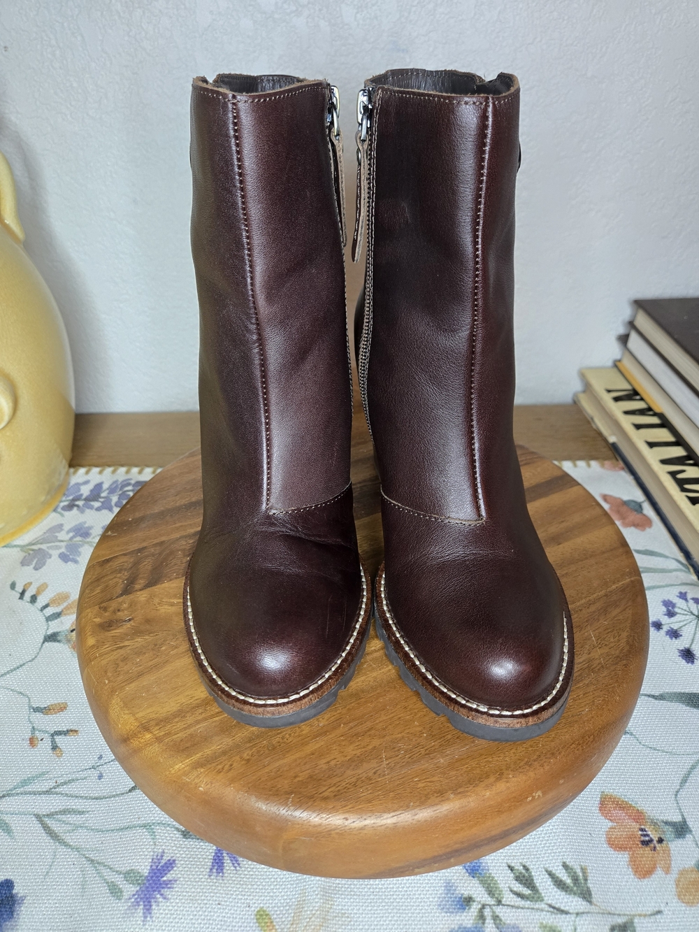 Tommy Hilfiger Dark Brown Leather Block Heel Ankle Boots Size 6 - Picture 3 of 10